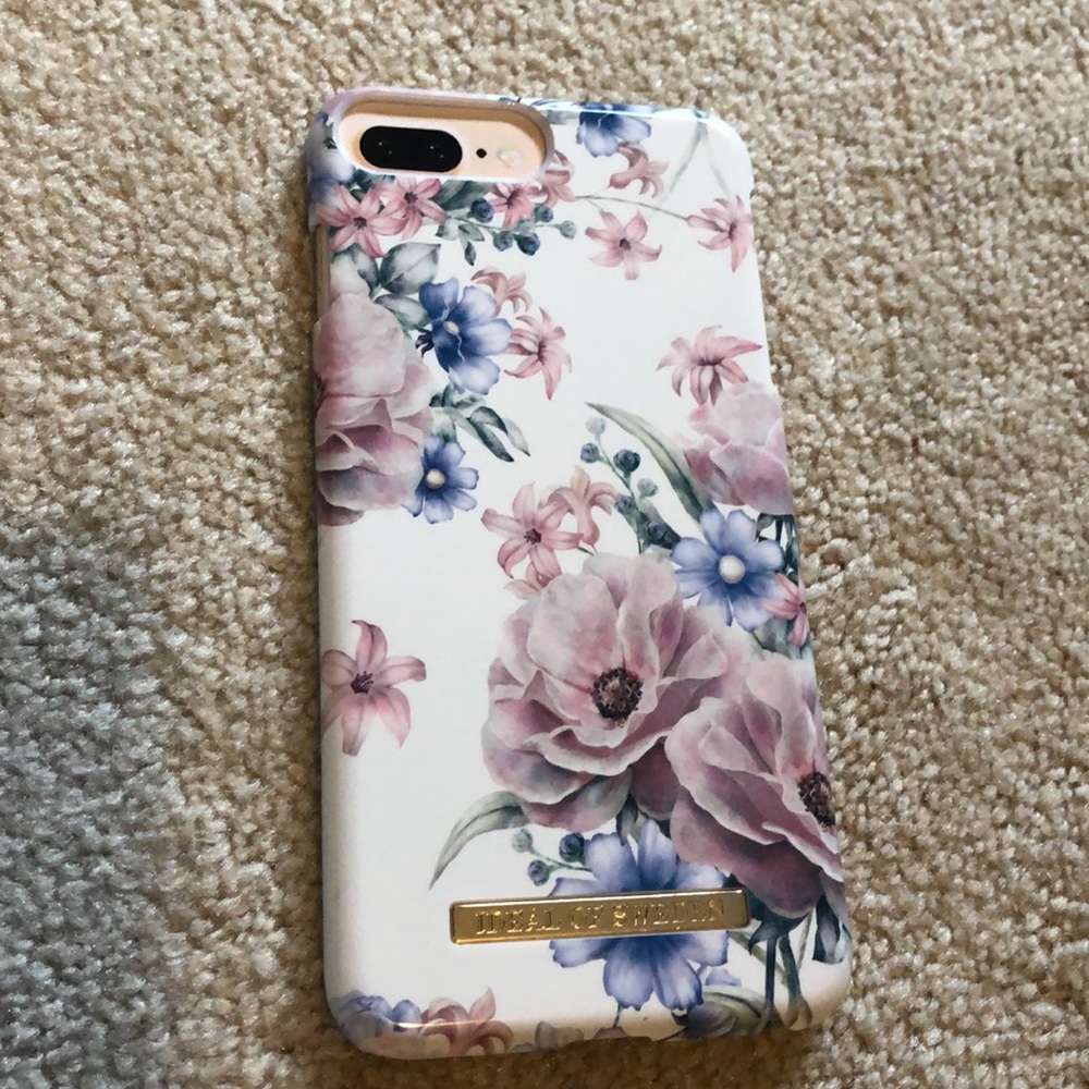 ideal of Sweden iPhone 8+ phone case